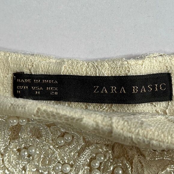 Zara Boho Ivory Embroidered Floral Lace Scalloped Hem Shorts Size Medium - Picture 2 of 10